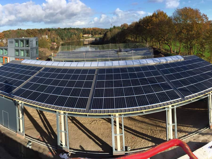 Die erste PV-Anlage geht ans Netz
